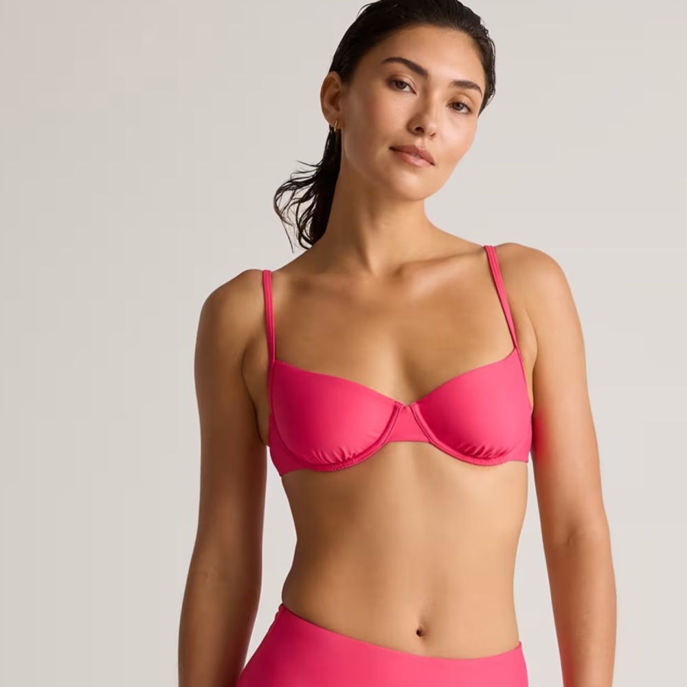NWT QUINCE Italian Demi Bikini Top Hibiscus Pink